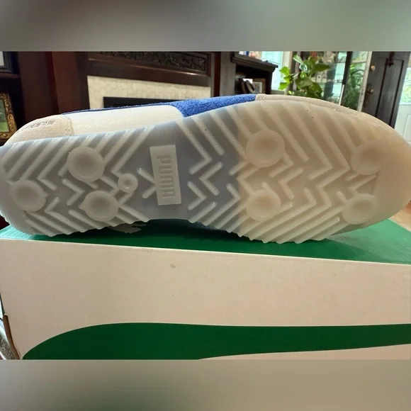 Puma White and Blue Athletic Shoes - Picture 3 of 11